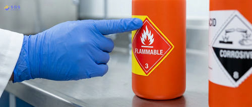 Flammable Label on Container